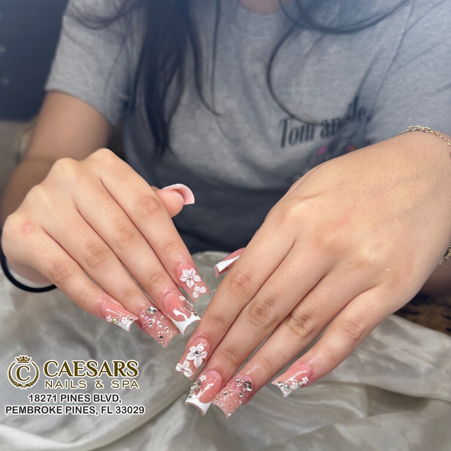 Caesar's Nails & Spa Pembroke Pines, FL 33029